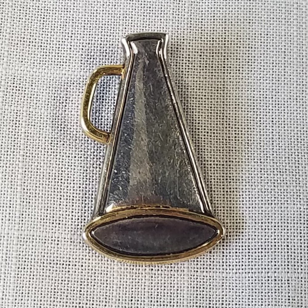 Vintage Best old fashioned Megaphone Cheer pendant